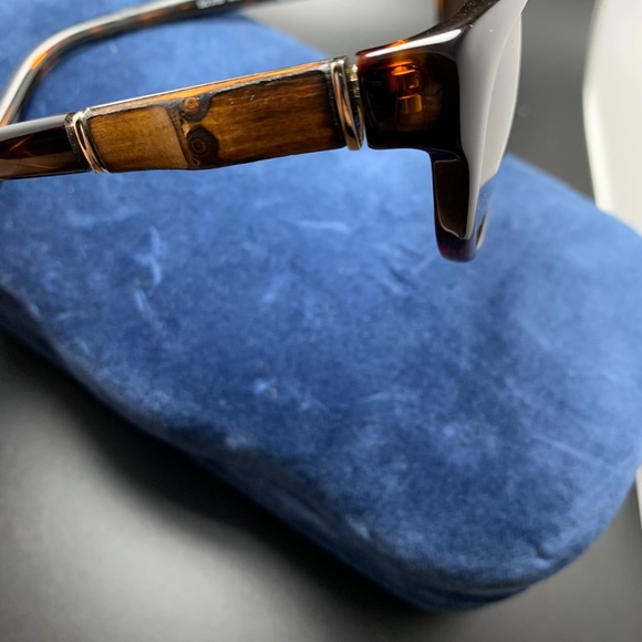 Gucci sunglasses main image 5